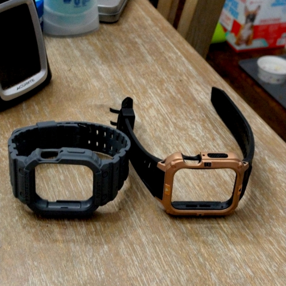 Apple series 3 band cases